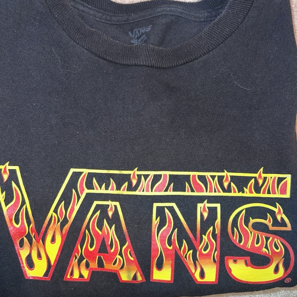 Kids Youth Vans Shirt Size X Large   XL Fire Logo Black/Red/Yellow Skater Surf